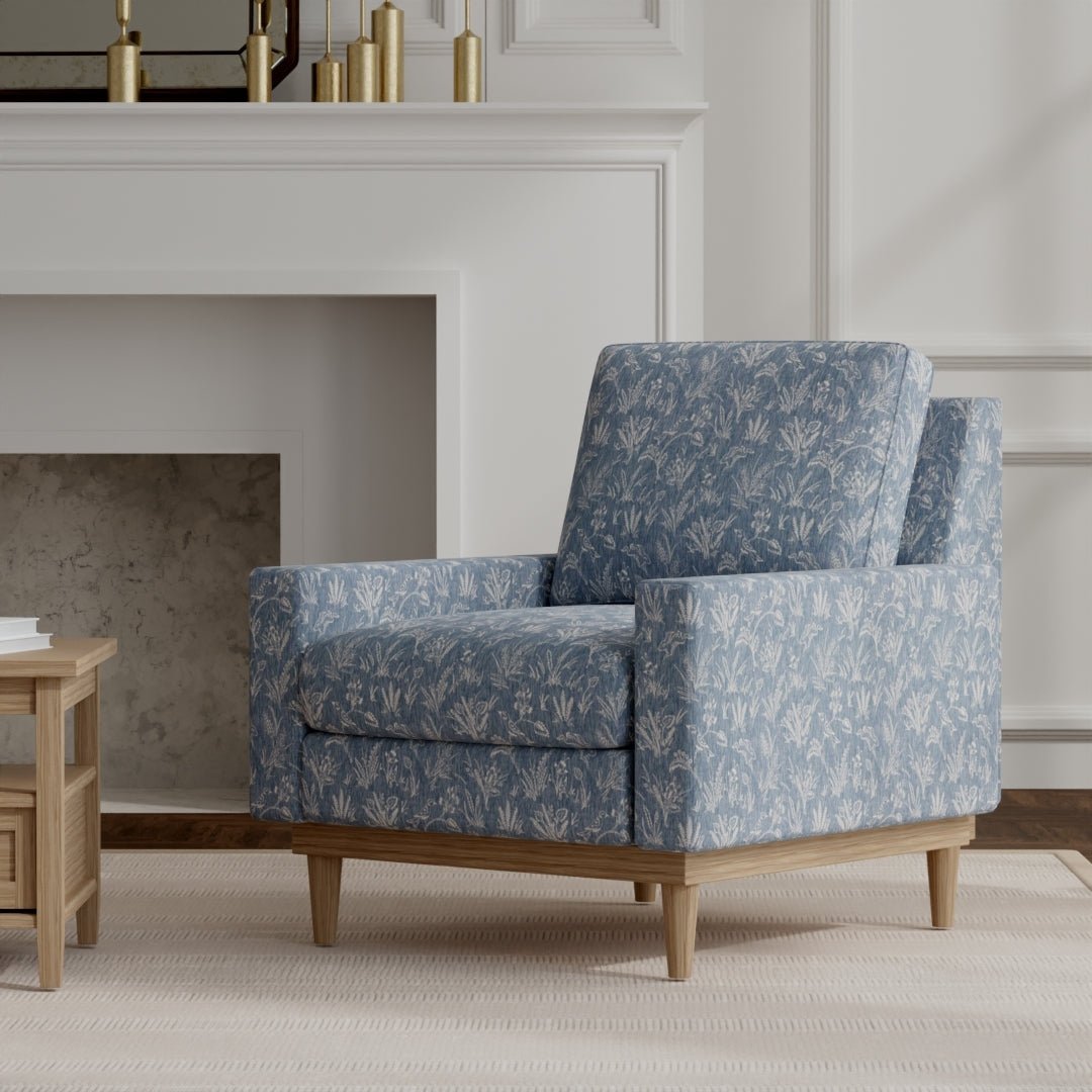 Elias Bluebell